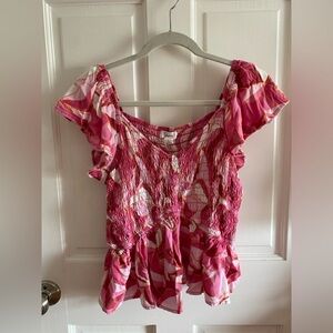 Cute pink blouse size large